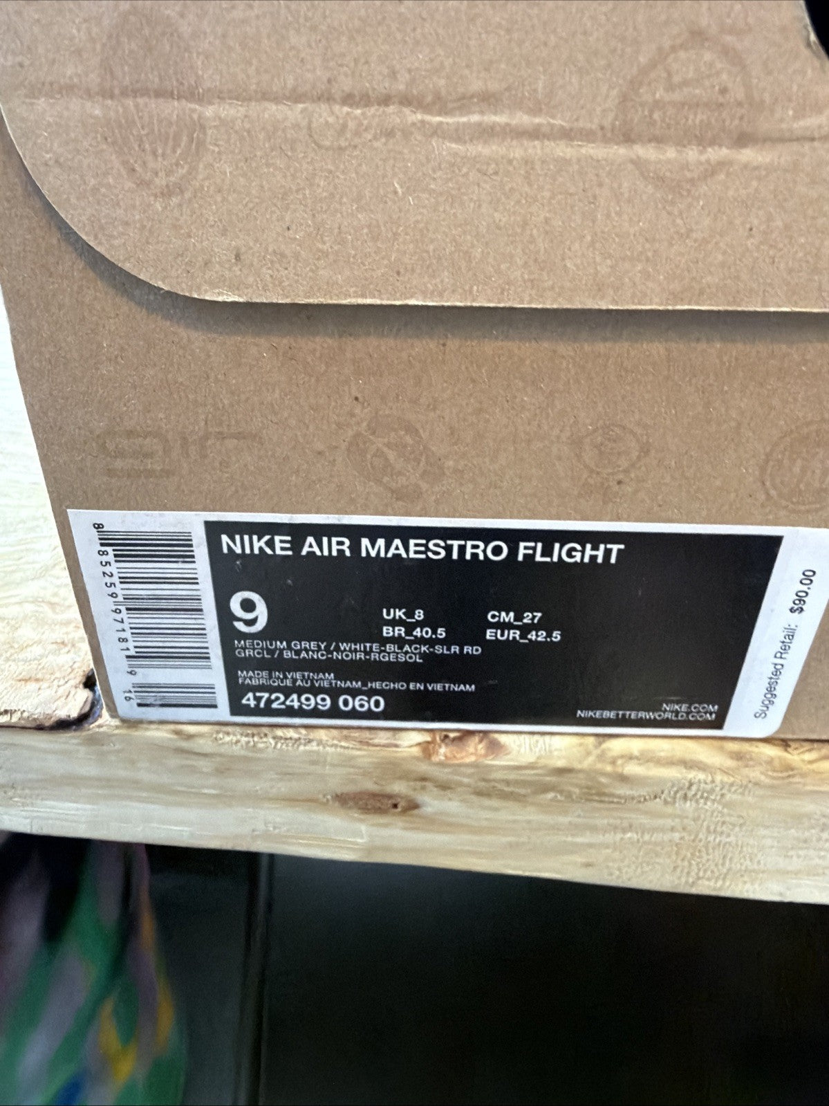 Men's Nike Air Maestro Flight Pippen 472499-060 Size 9…. 2012 Shoes - product image from the listing.