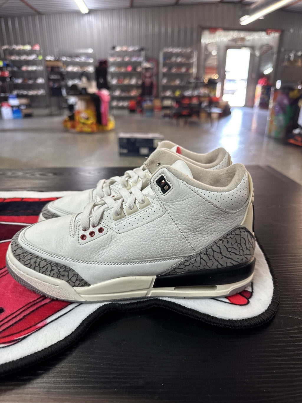 Nike Air Jordan 3 Retro Elephant Print | Replacement Box - Size 6.5y - product image from the listing.