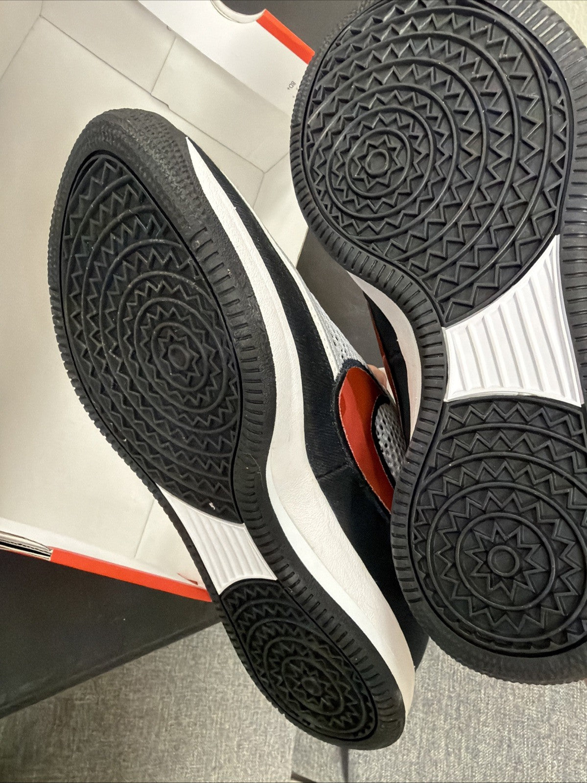 Men's Nike Book 2 SP EP Devin Booker Spiridon Basketball Hoopers Shoes IQ0051-001 - product image from the listing.