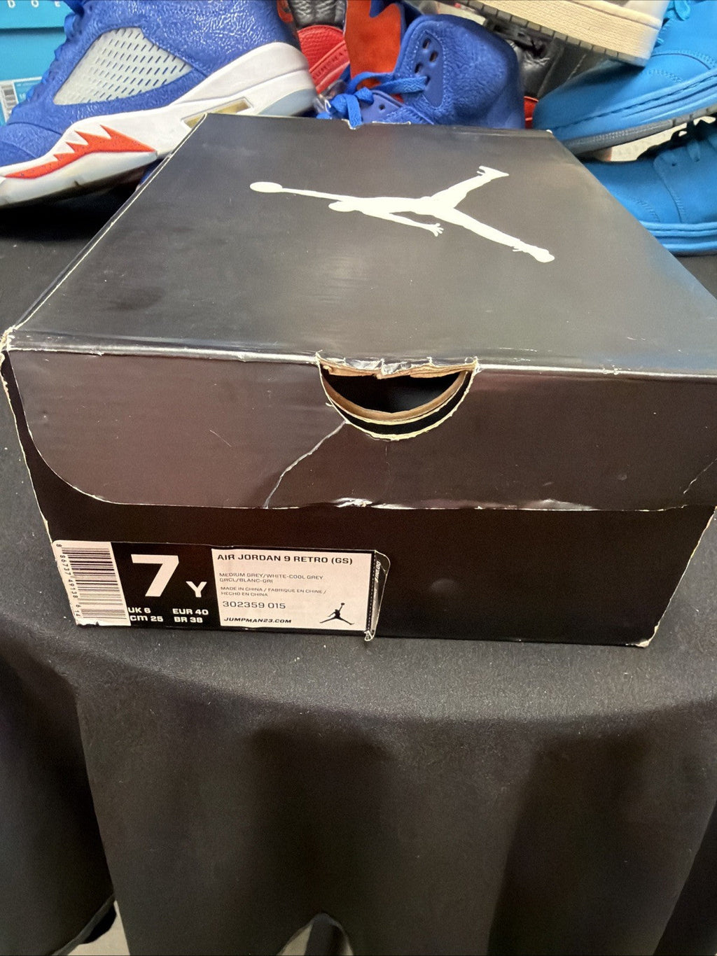 "Cool Grey" Size 7Y - Nike Air Jordan 9 Retro GS Shoes 302359-015 Ships Fast! - product image from the listing.
