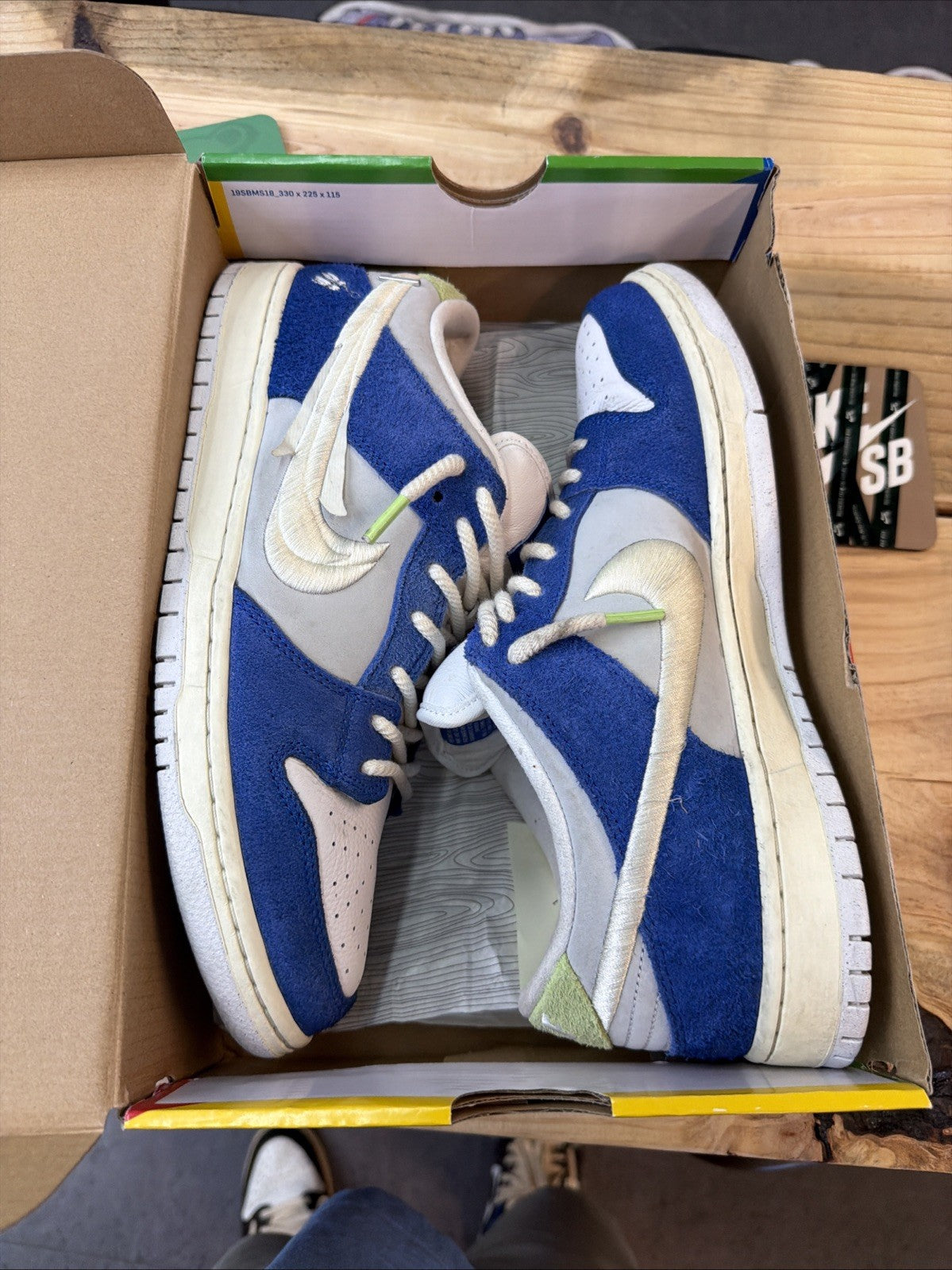 SB Dunk Low Fly Streetwear Gardenia - Size 12 - DQ5130-400 by Nike - product image from the listing.
