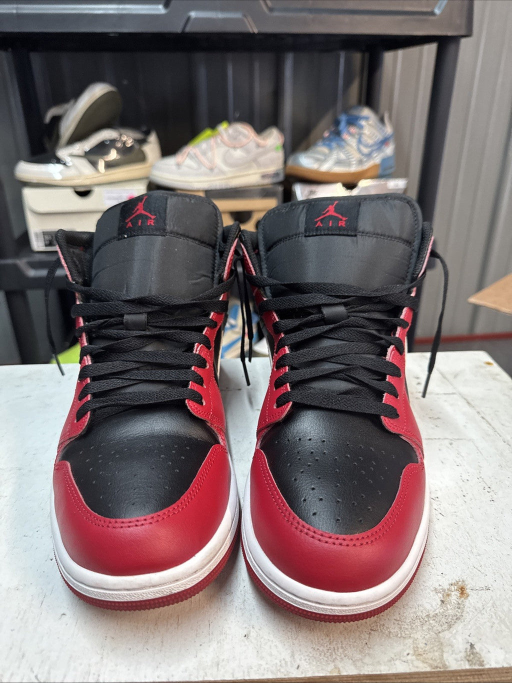 Nike Air Jordan 1 Mid Bred Toe - Size 11 - product image from the listing.