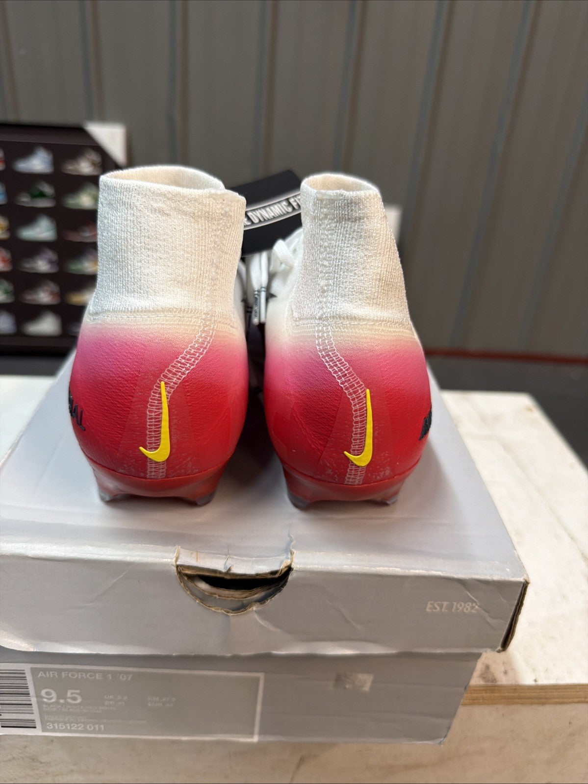 Zoom Mercurial Superfly 10 Elite FG Fear Nothing Pack HJ7321-600 by Nike - product image from the listing.