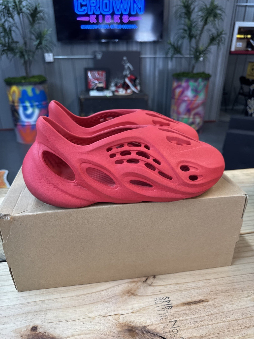 Men's Adidas x Yeezy Foam Runner Vermillion Size 8 - product image from the listing.