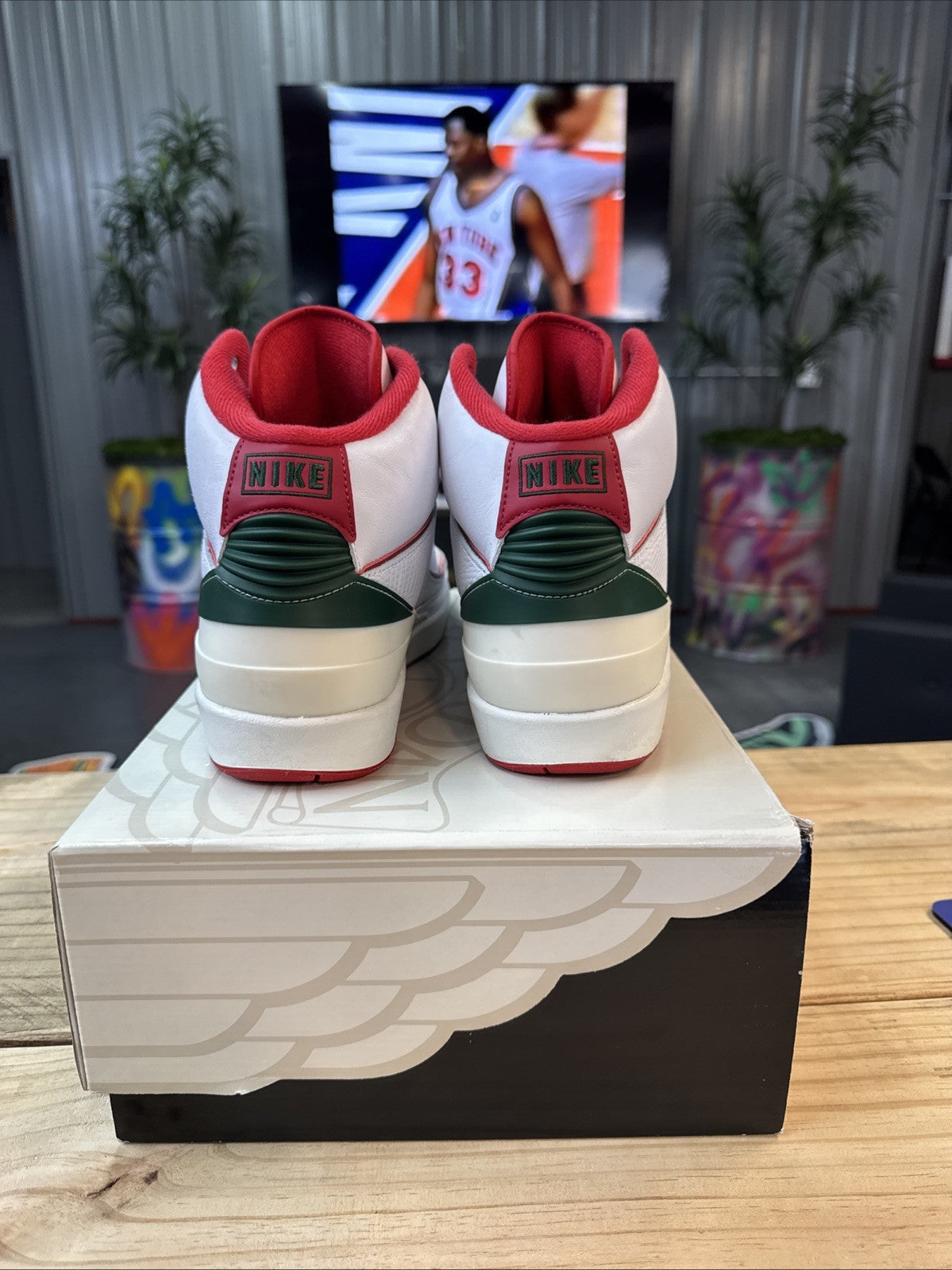 "ORIGINS" Size 11 - AIR JORDAN RETRO 2 | Wore Once - product image from the listing.