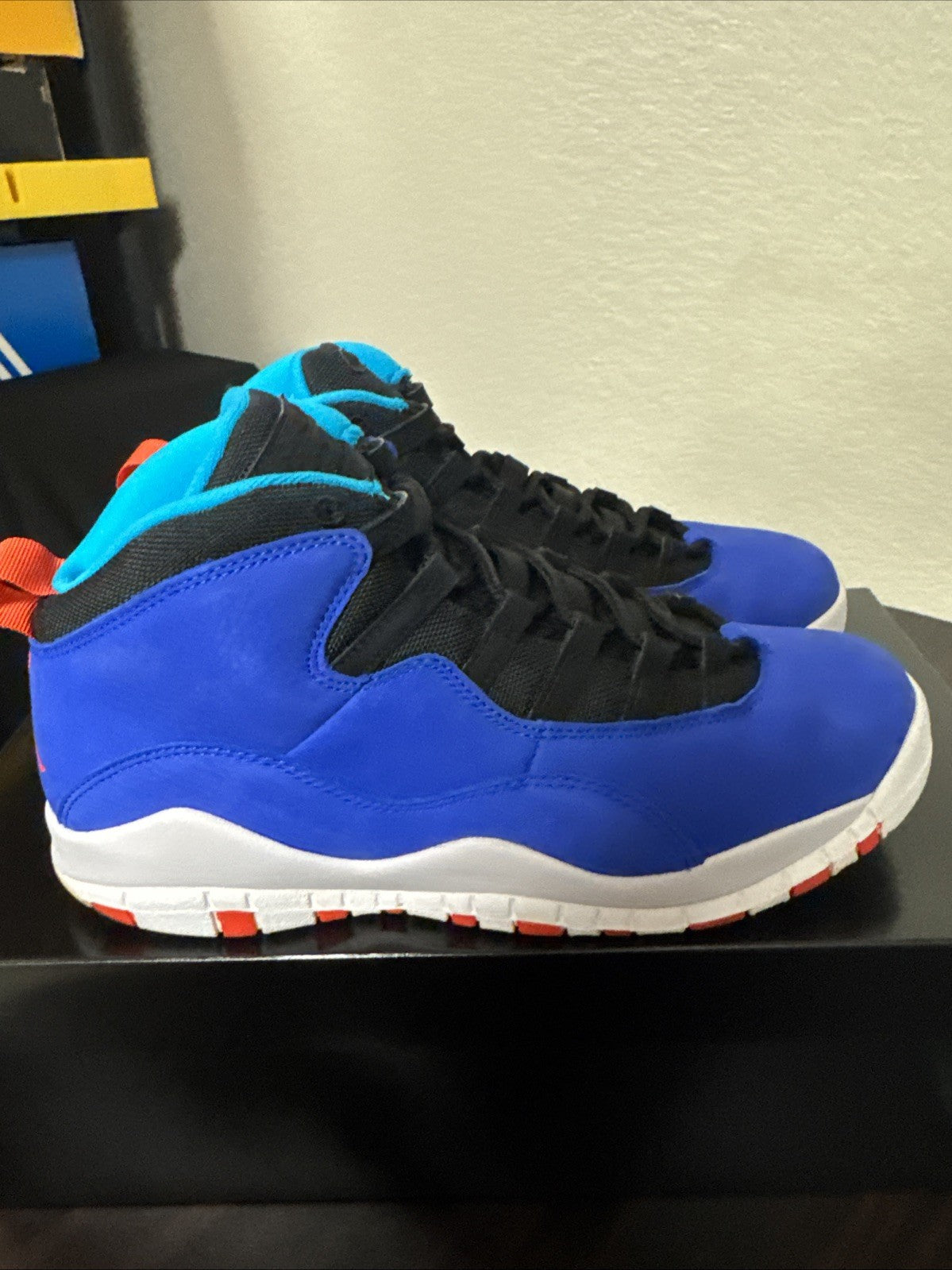 "Tinker Huarache" Size 7y - Air Jordan 10 Retro (GS) Light Blue | No Box - product image from the listing.