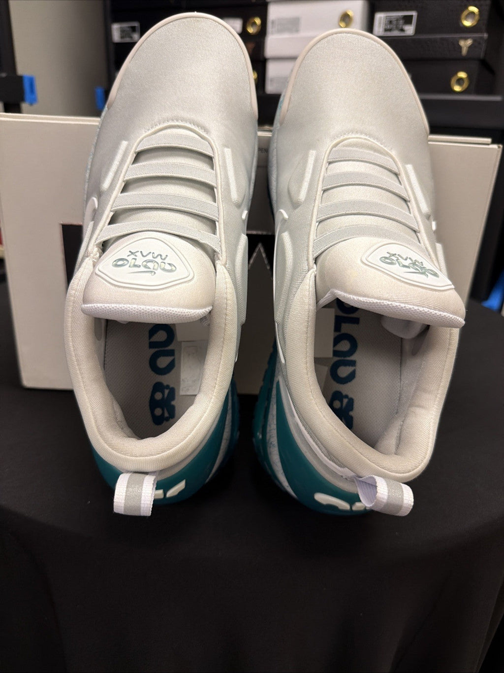 Size 10.5- Nike Adapt Auto Max Jetstream - product image from the listing.