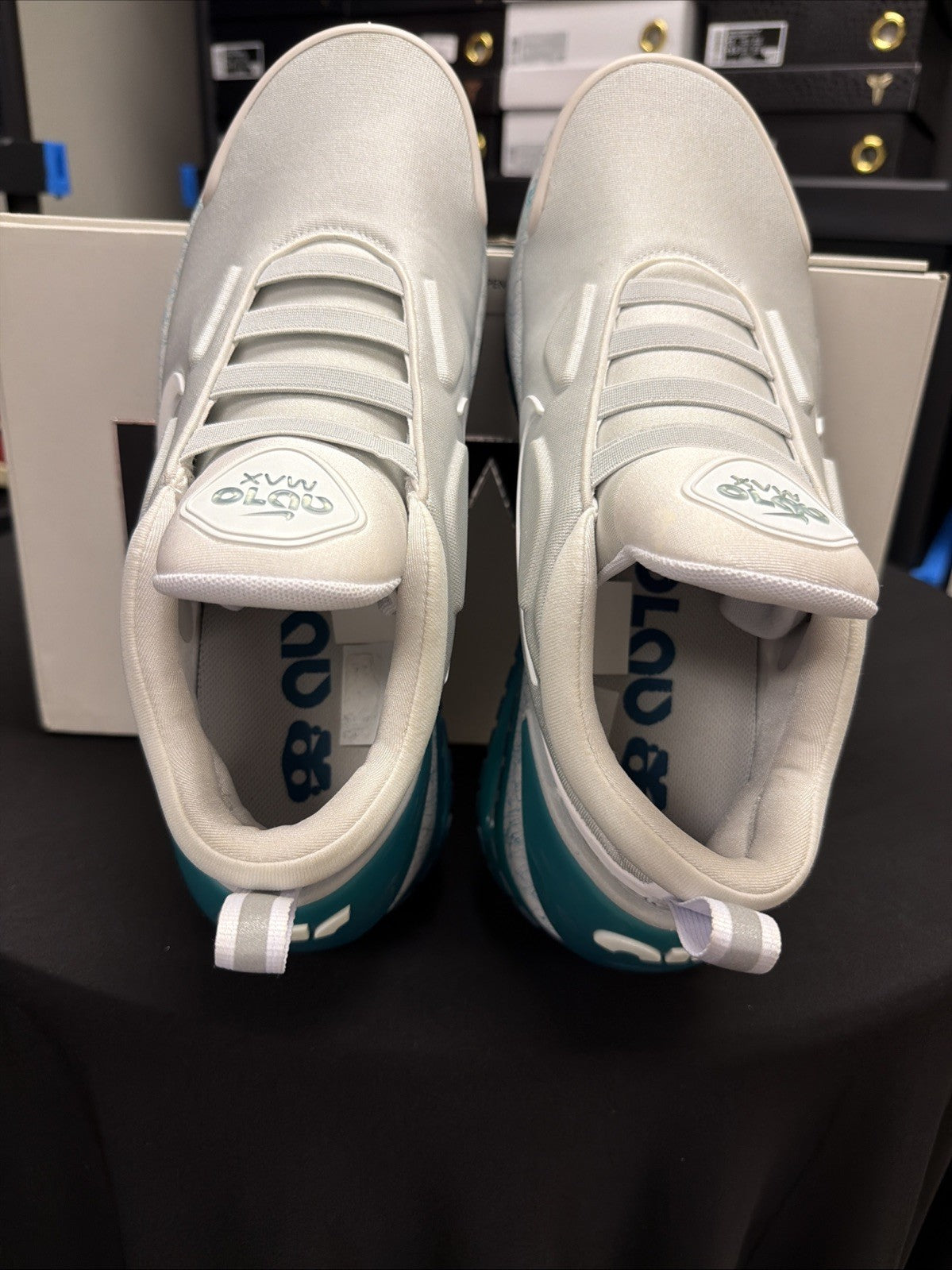 Size 10.5- Nike Adapt Auto Max Jetstream - product image from the listing.