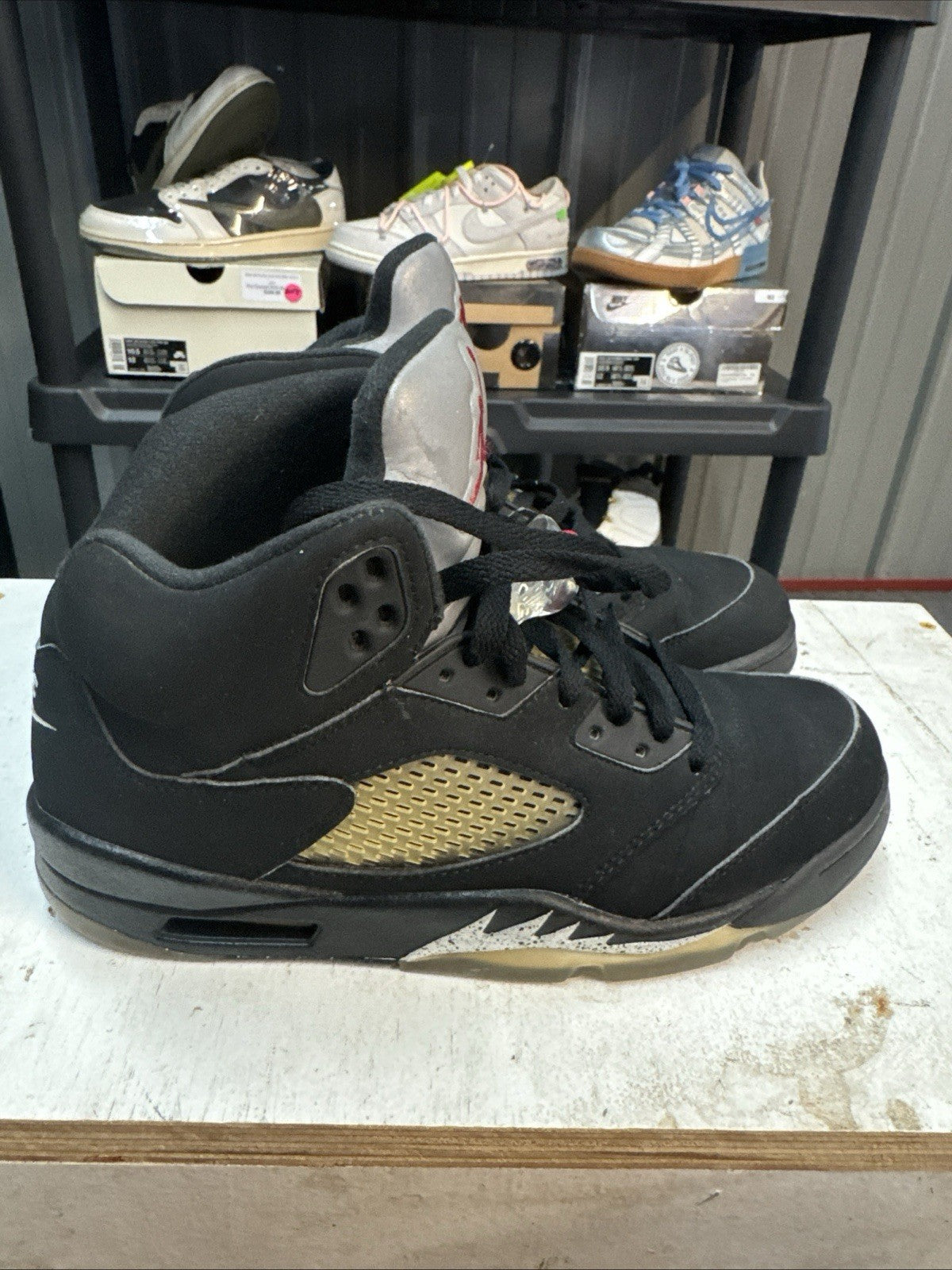 Air Jordan 5 Black Metallic 2016 | No Box - Size 8.5 - product image from the listing.
