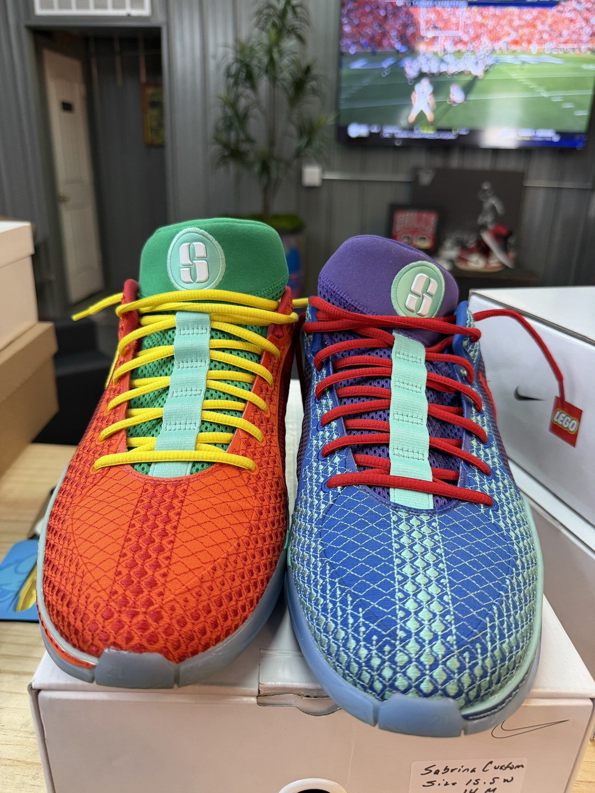 Men's Nike Multicolor Low Top Basketball Sneakers FJ4036-900 Lace Up - product image from the listing.