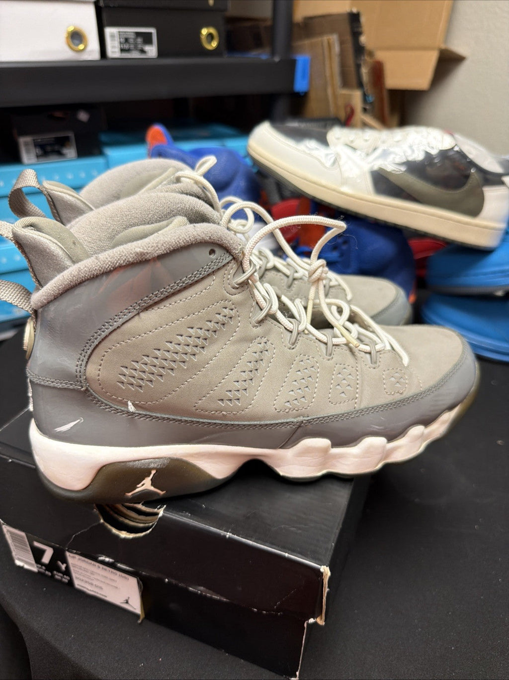 "Cool Grey" Size 7Y - Nike Air Jordan 9 Retro GS Shoes 302359-015 Ships Fast! - product image from the listing.