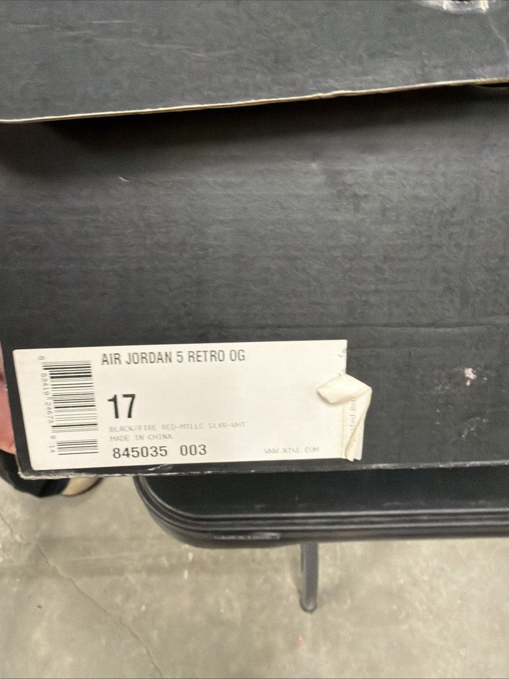 2016 Nike Air Jordan 5 V Retro OG Black Red Metallic Silver Ice 845035-003 Size 17 - product image from the listing.