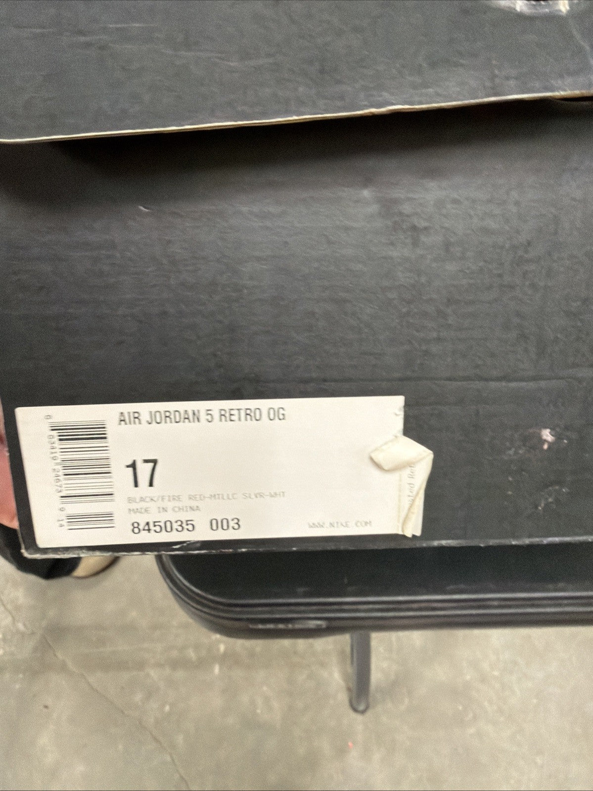 2016 Nike Air Jordan 5 V Retro OG Black Red Metallic Silver Ice 845035-003 Size 17 - product image from the listing.