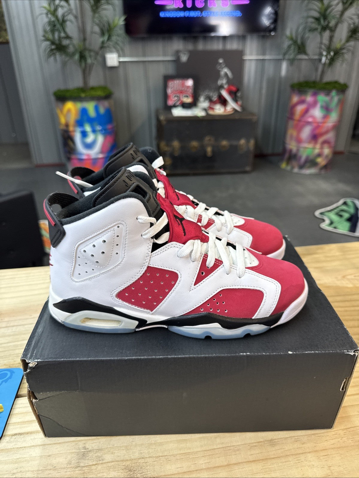 Nike Kids Jordan 6 Retro White Carmine Black - Size 7y - product image from the listing.