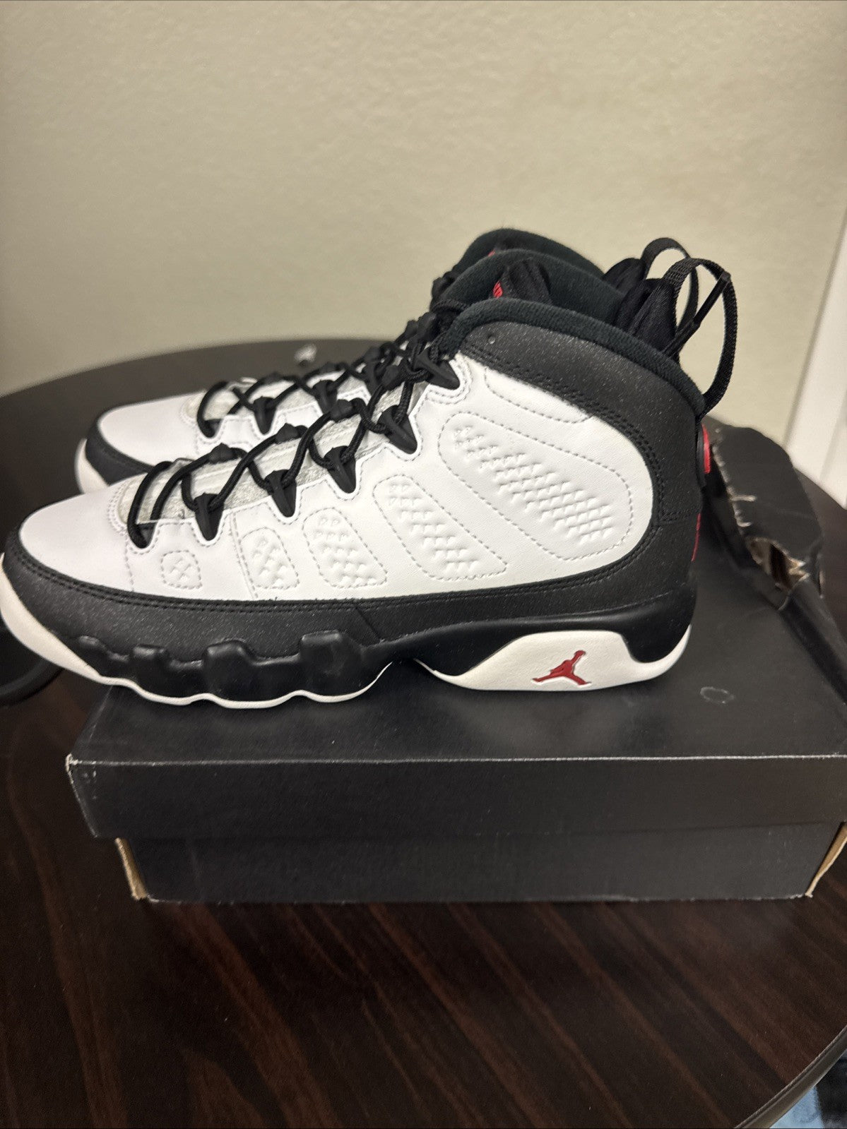 Air Jordan 9 Retro Space Jam Sneakers - Size 5Y - product image from the listing.
