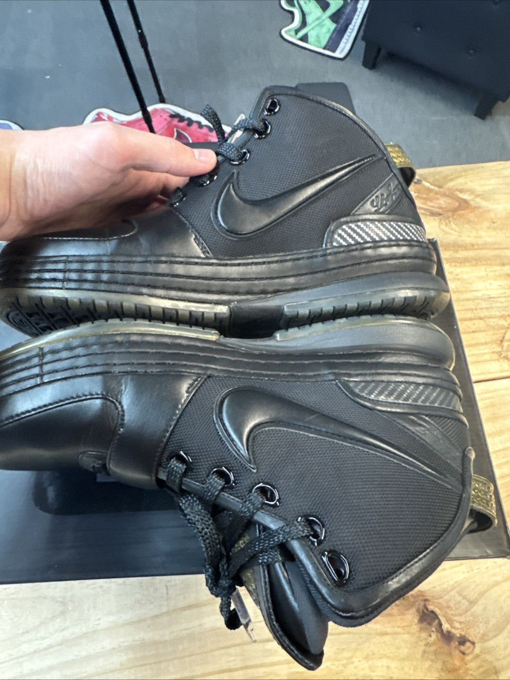 "Blackout" Size 9 - 2009 Nike Zoom Lebron 6 - product image from the listing.