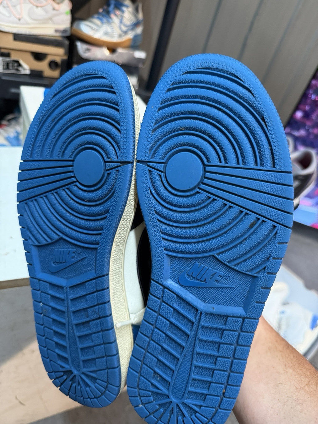 Air Jordan 1 Retro x Fragment Design x Travis Scott Low Blue - Size 8.5 - product image from the listing.