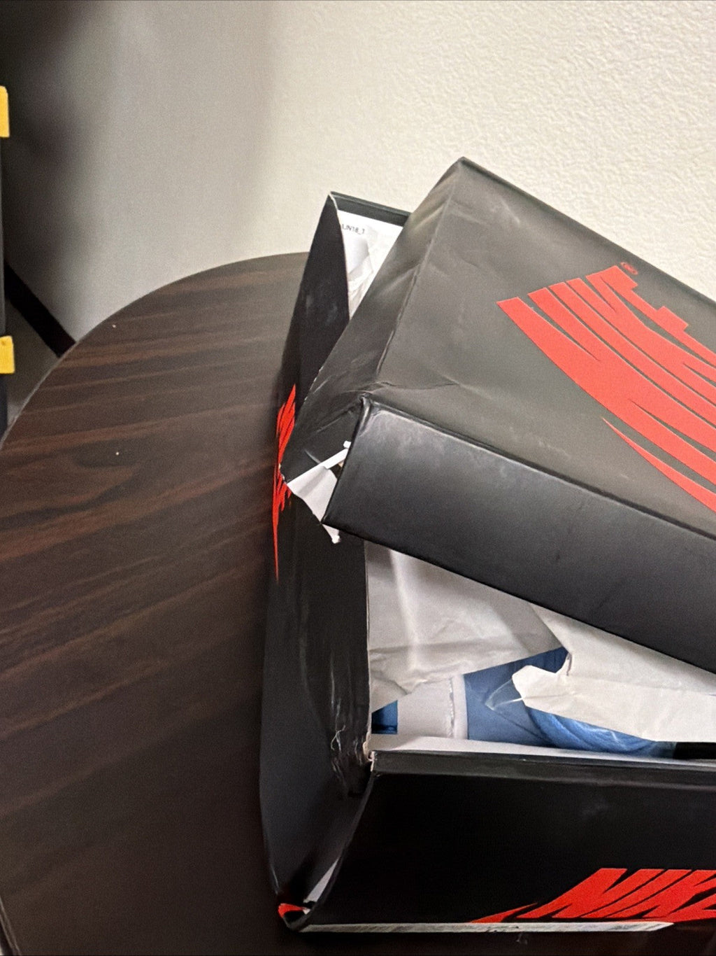 Men's Air Jordan 1 High 'University Blue' Size 10.5 NEW Sneakers 555088-134 - product image from the listing.