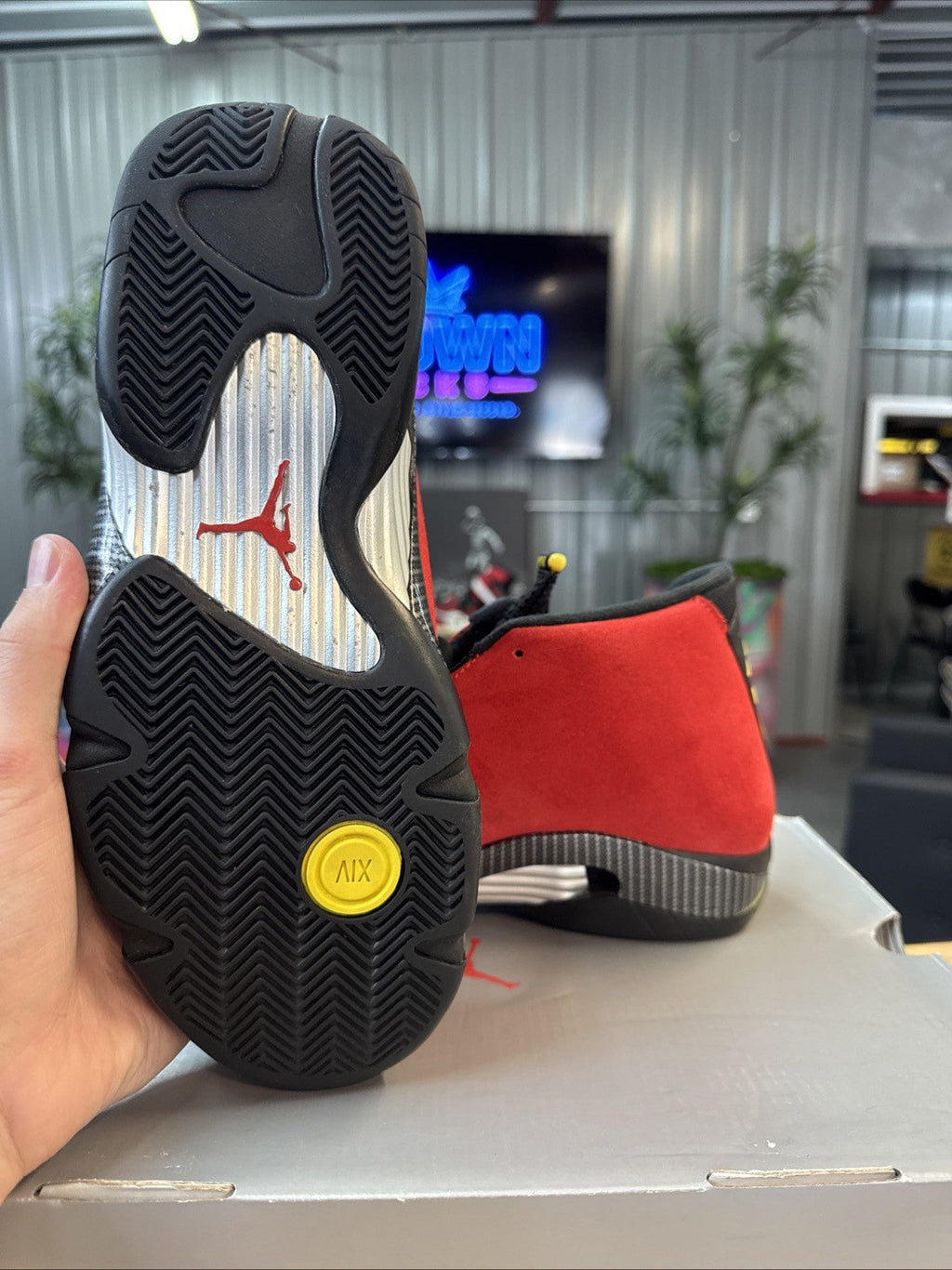 Size 9 - 2025 Nike Air Jordan 14 Retro Ferrari | Wore Once Replacement Box - product image from the listing.