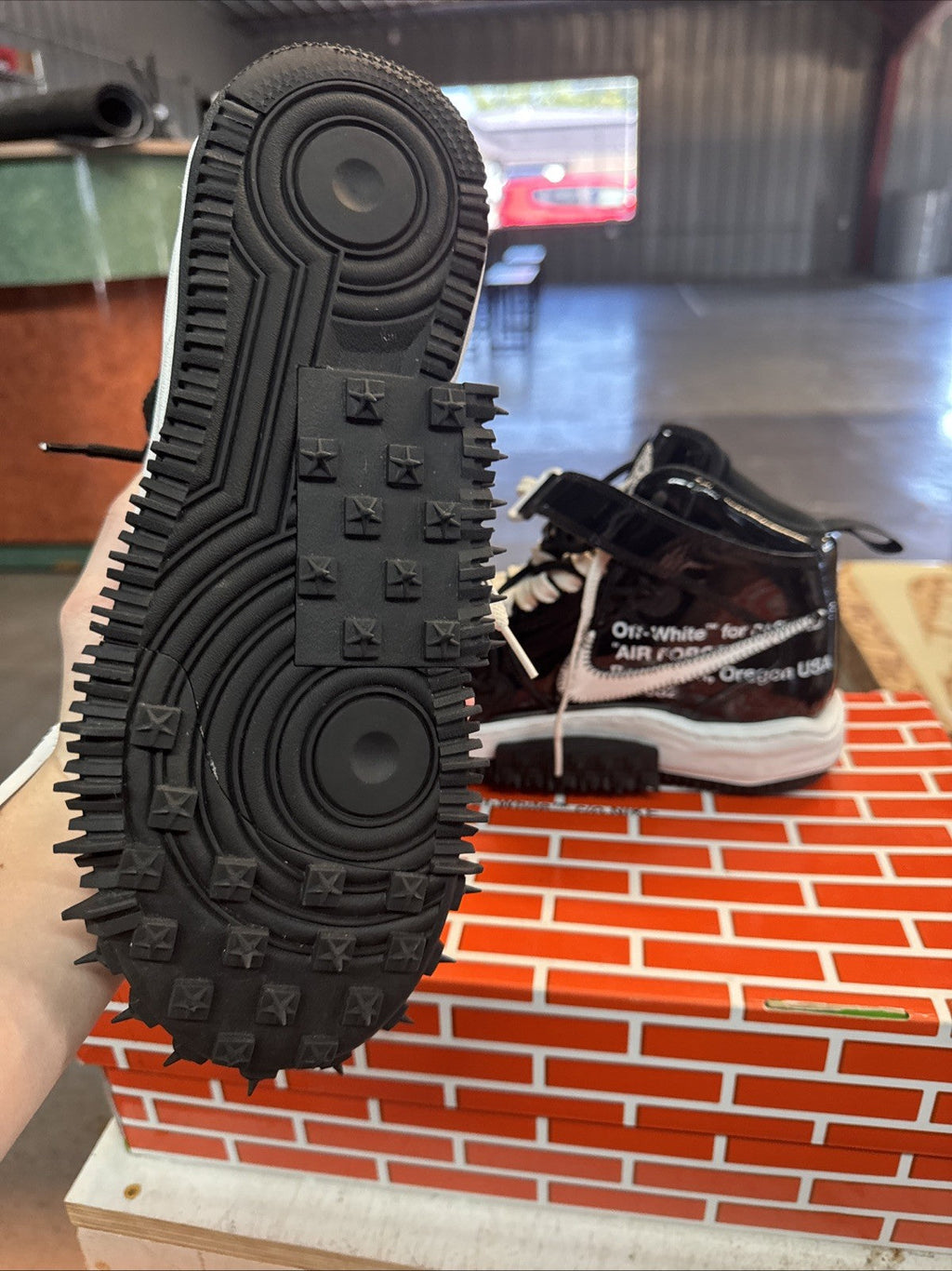Nike Air Force 1 Mid x Off-White Sheed - Size 8 - product image from the listing.