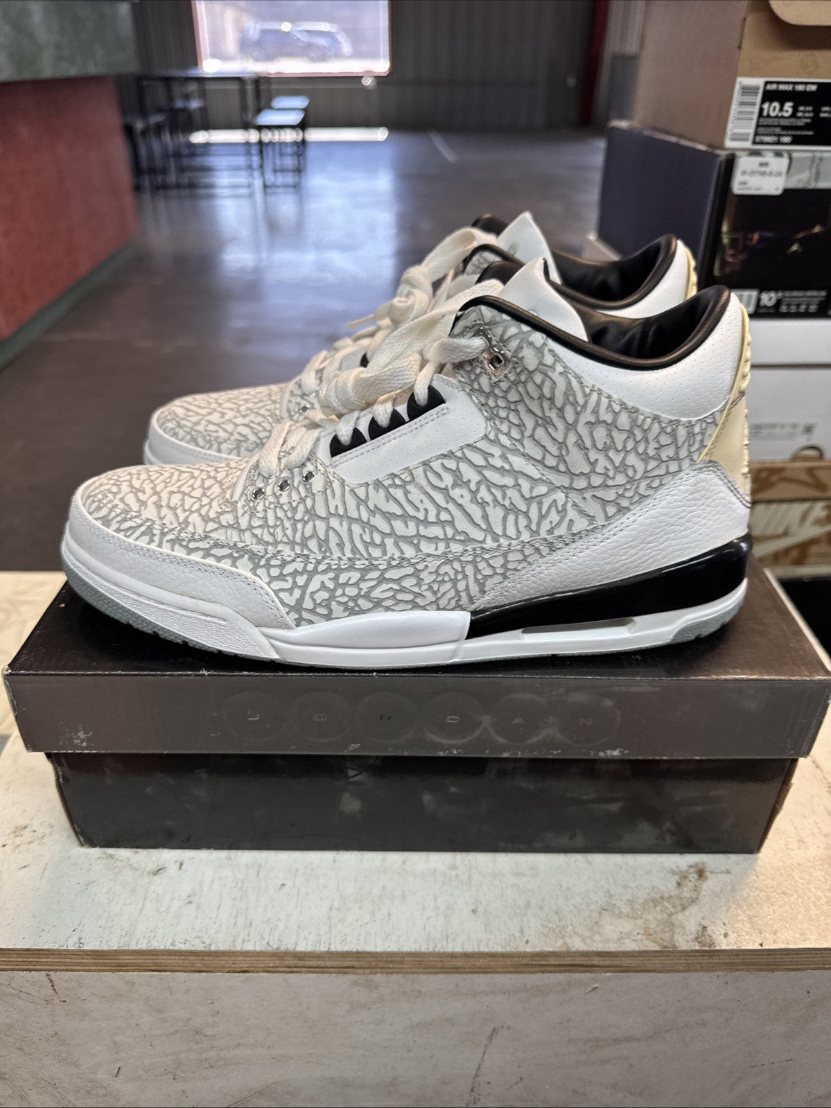 Nike Air Jordan 3 III Flip White Cement Elephant Print 2007 - Size 11 - product image from the listing.
