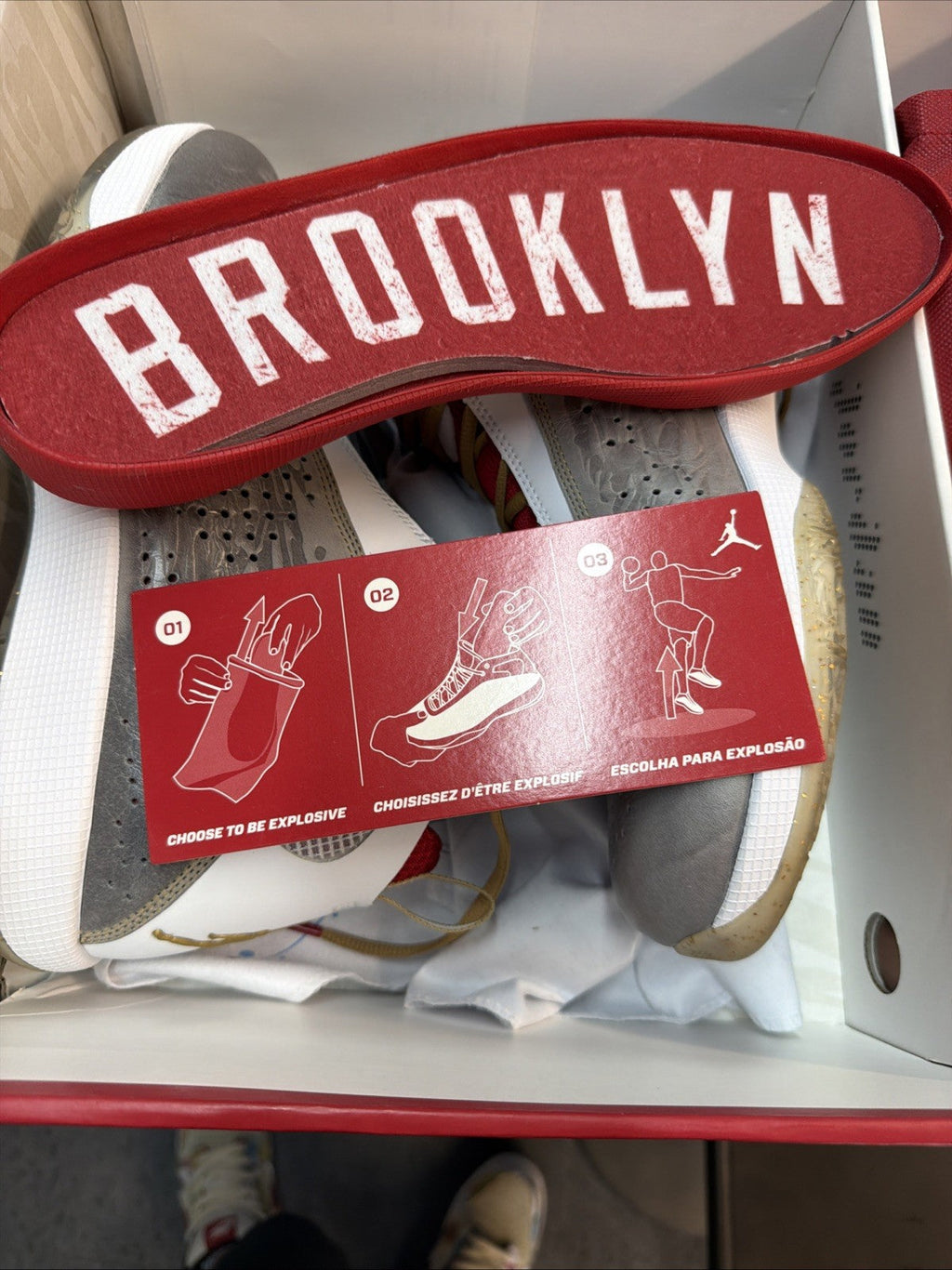 YR Size 11 YEAR OF THE RABBIT YOTR 444904-101 B - Nike Air Jordan 2011 - product image from the listing.
