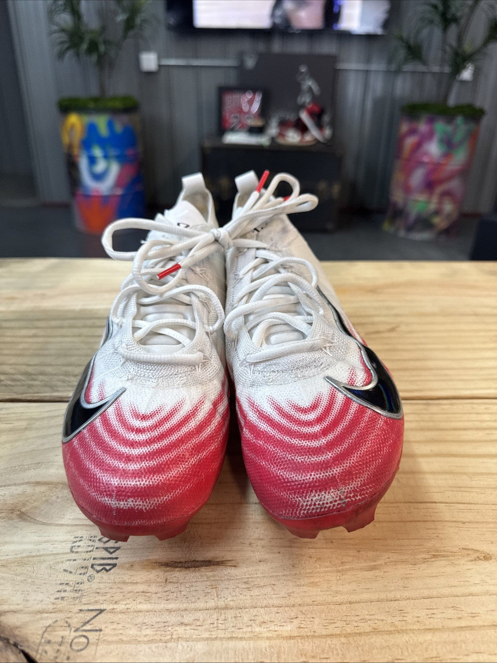 Nike Vapor Elite 1 Football Cleats White University Red - Size 8 - product image from the listing.