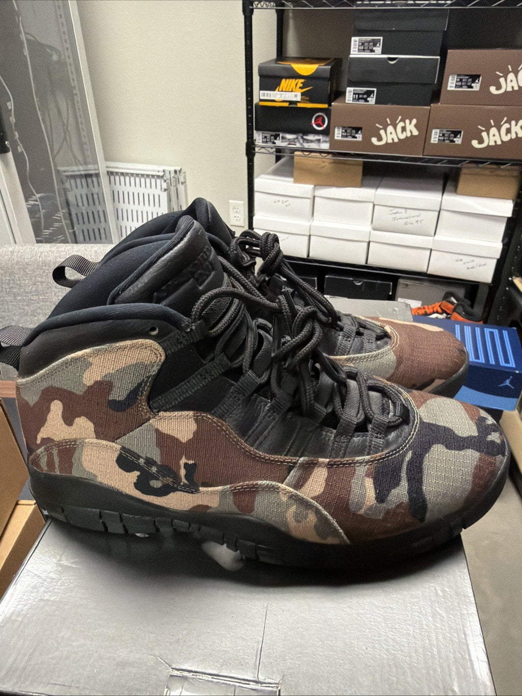 Air Jordan 10 Retro Woodland Camo - Size 10 - product image from the listing.
