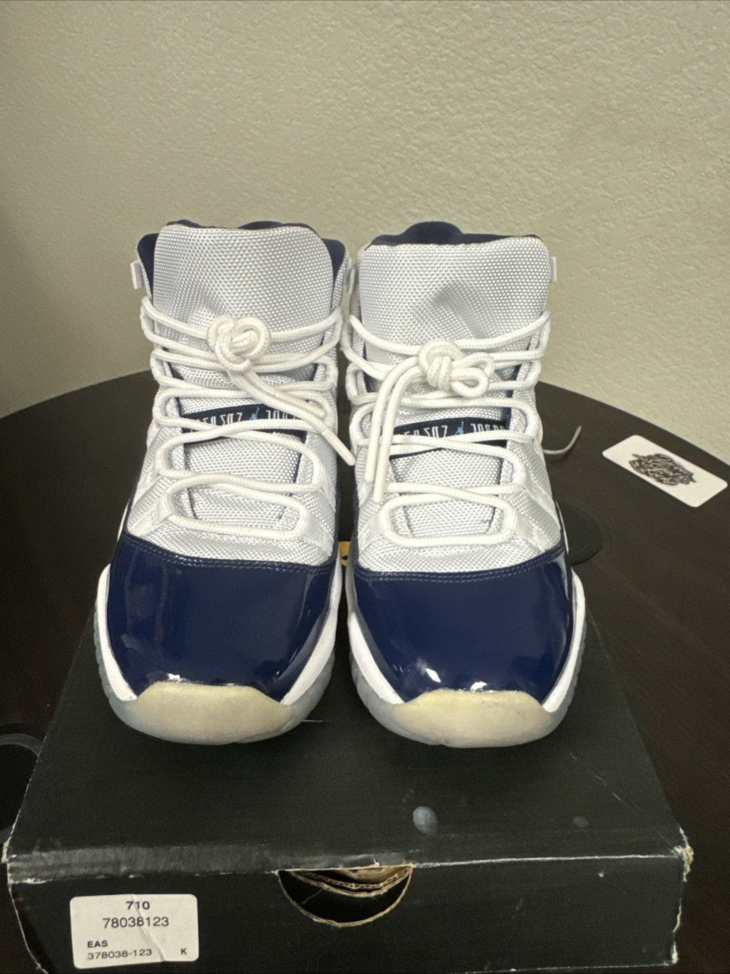 XI Retro Youth Win Like 82 White Blue Size 5Y | Worn Once - Nike Air Jordan 11 - product image from the listing.
