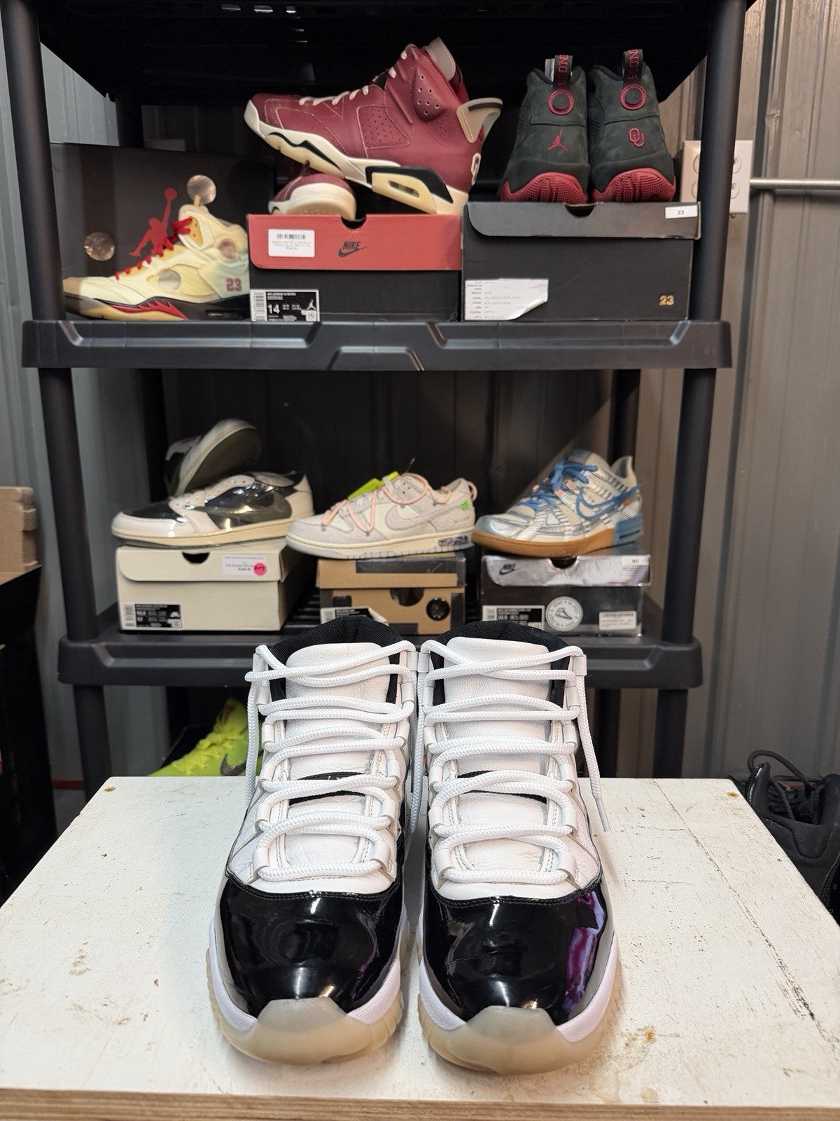 Air Jordan 11 Retro Gratitude White/Black/Gold Mid Top CT8012-170 2023 - product image from the listing.