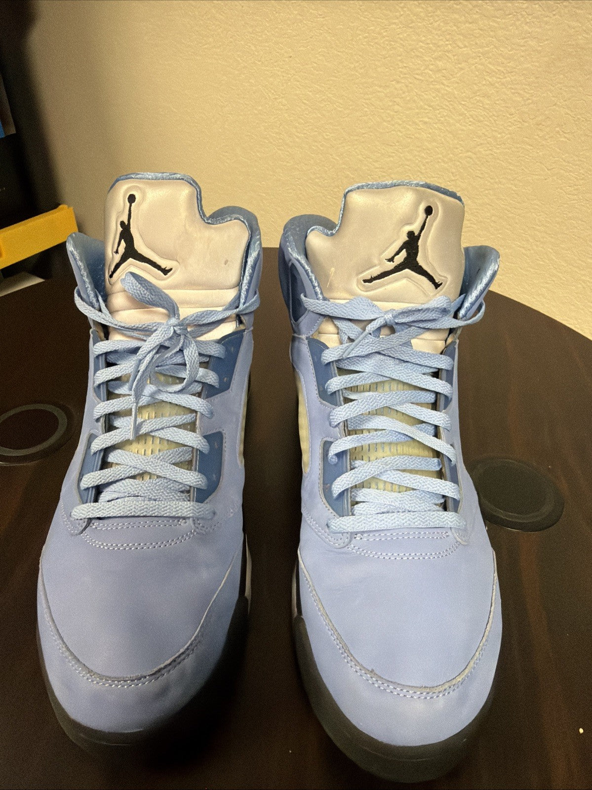 Air Jordan 5 Retro SE "UNC" Men's High Top Blue DV1310-401 2023 - product image from the listing.