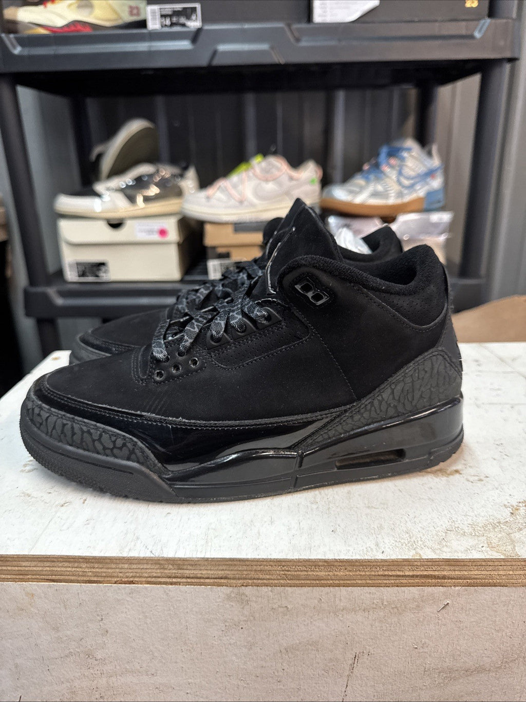 Black Cat 2025 CT8532-001 Size 8.5 | No Box - Air Jordan 3 Retro - product image from the listing.