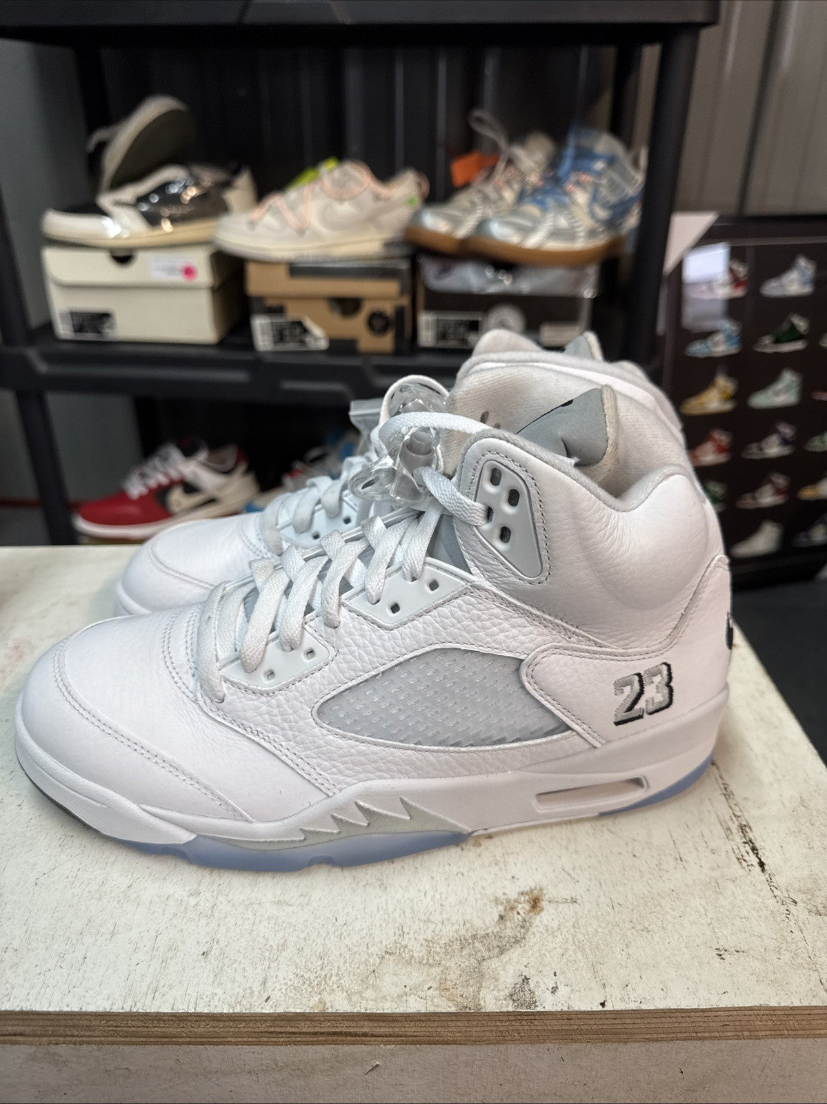Nike Air Jordan 5 Retro White Metallic Silver 2026 | Replacement Box - Size 9 - product image from the listing.