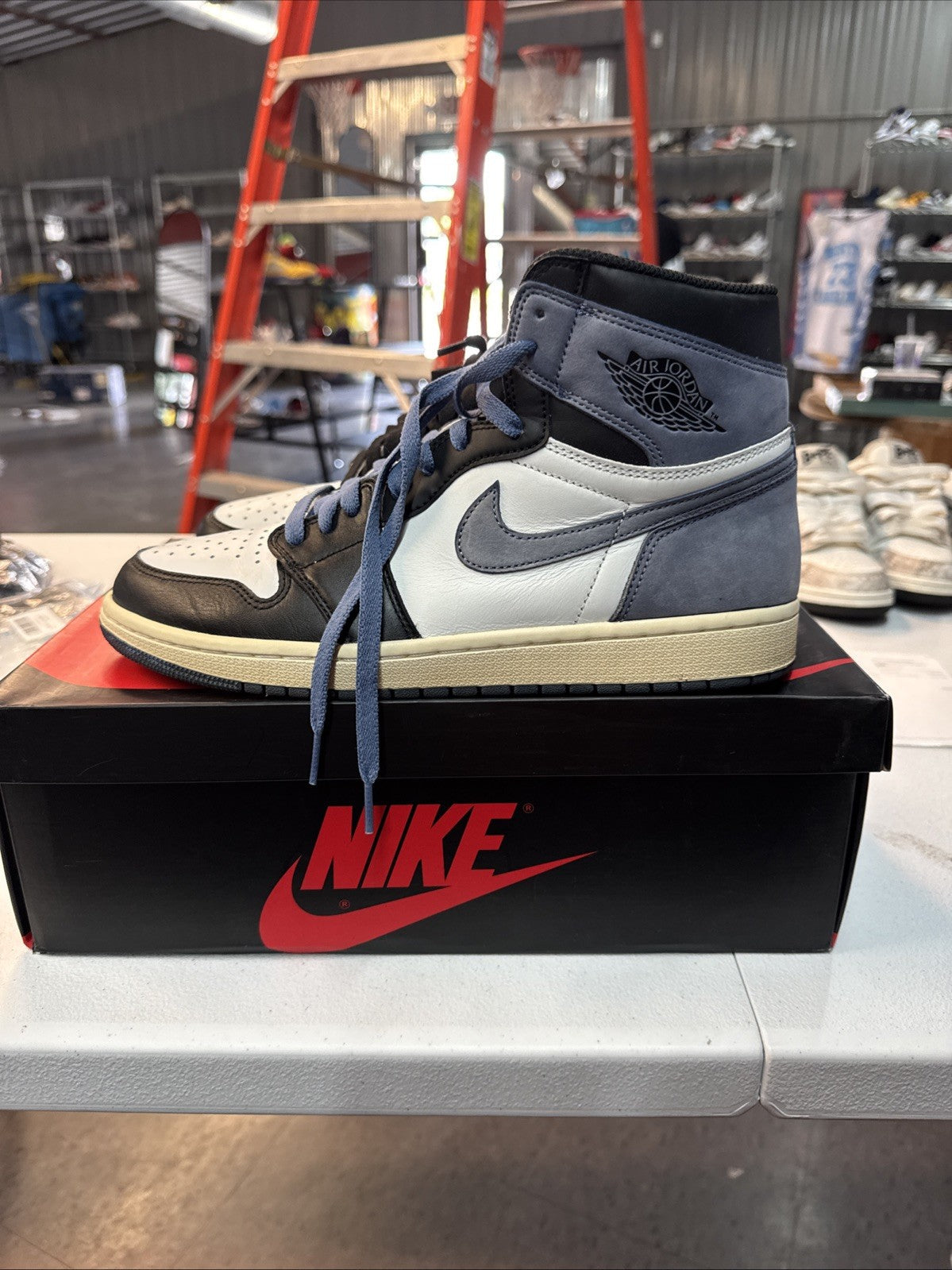 Air Jordan 1 Retro High OG Blue Moon - ⁠size 10.5 - product image from the listing.