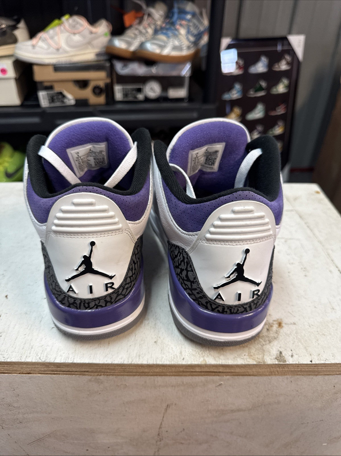 Size 9 - Nike Jordan 3 Retro Mid Dark Iris | Worn Once - Replacement Box for Men - product image from the listing.