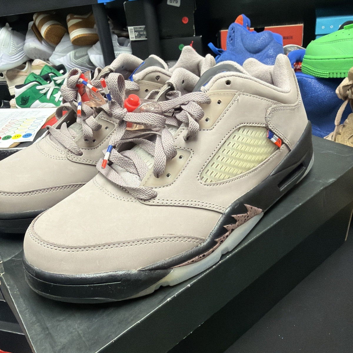 Paris Saint-Germain x Air Jordan 5 Retro Low Paname - New - Size 9 - product image from the listing.