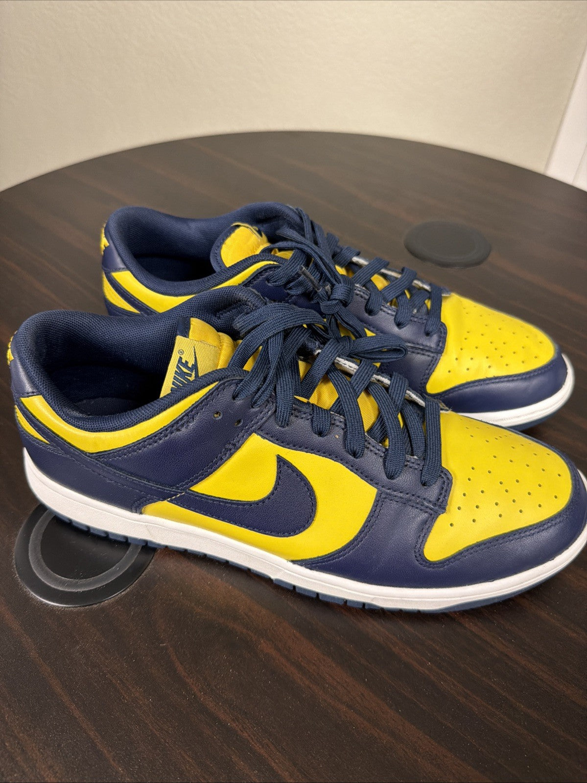 Men's NIKE Dunk Low 'Michigan' Shoes / Sneakers Size 10.5 DD1391-700 - product image from the listing.