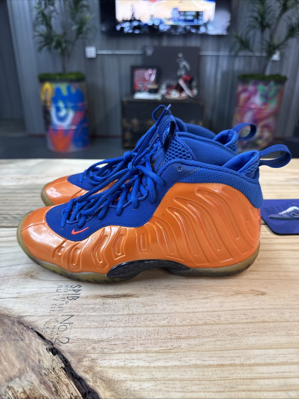 Nike Air Foamposite One Knicks GS | Replacement Box - Size 7y - product image from the listing.