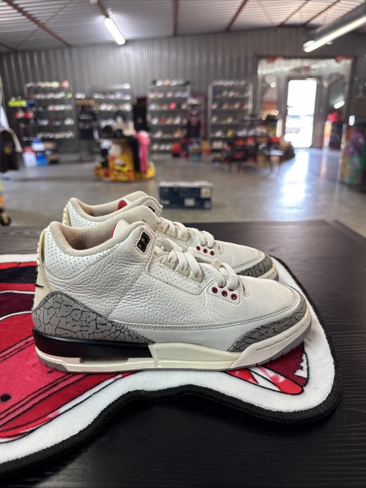 Nike Air Jordan 3 Retro Elephant Print | Replacement Box - Size 6.5y - product image from the listing.