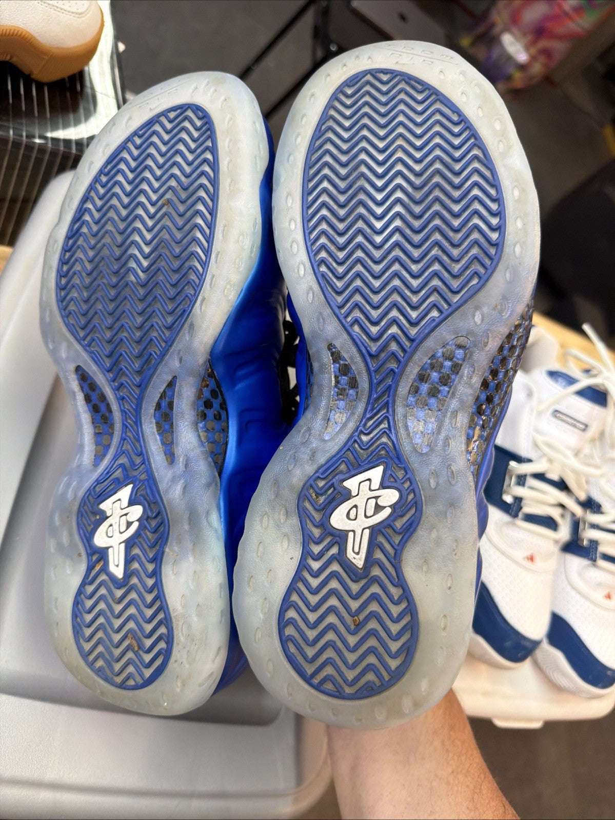 Men's Nike Foamposite One Blue Black size 9.5 - product image from the listing.