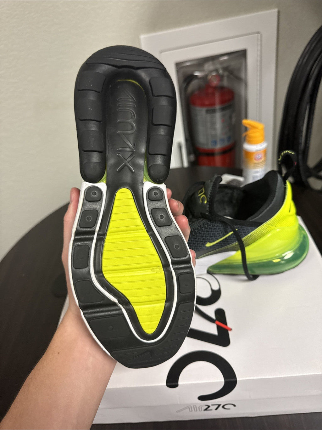 Nike AirMax 270 Neon Collection Trainers Size 8 - product image from the listing.