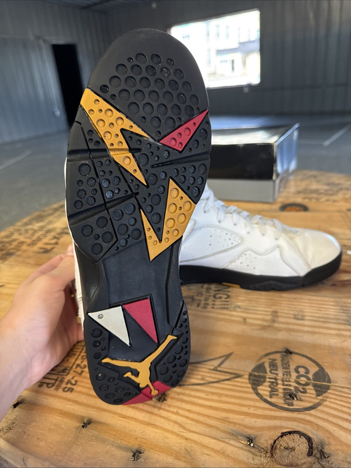 Air Jordan 7 retro Cardinal 2011 - Size 10.5 - product image from the listing.