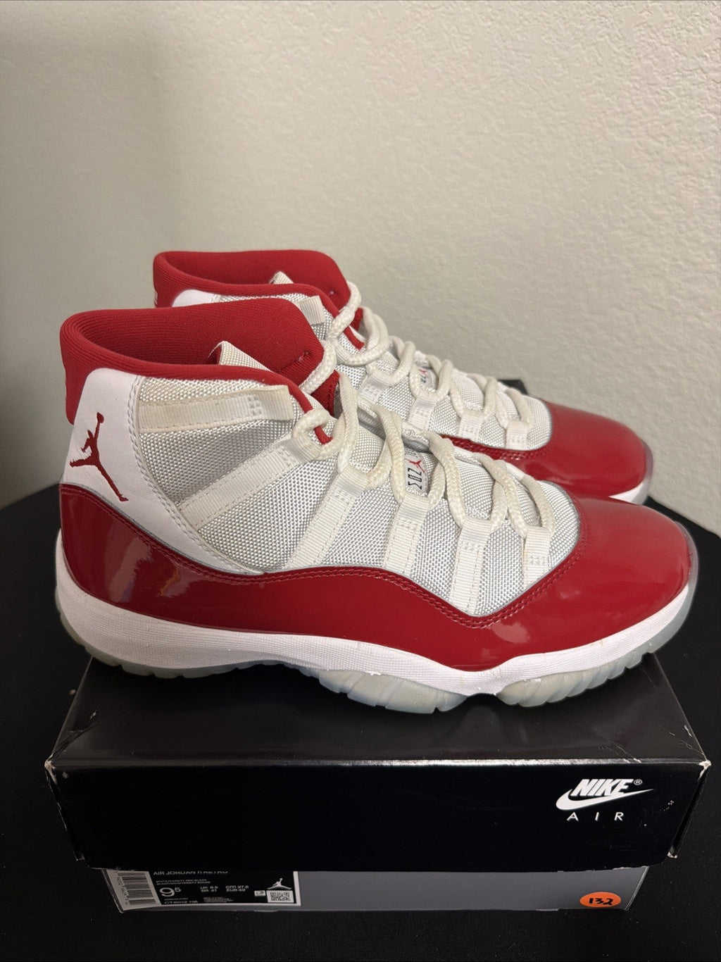 Men's Air Jordan 11 Cherry Retro CT8012-116 9.5 - product image from the listing.