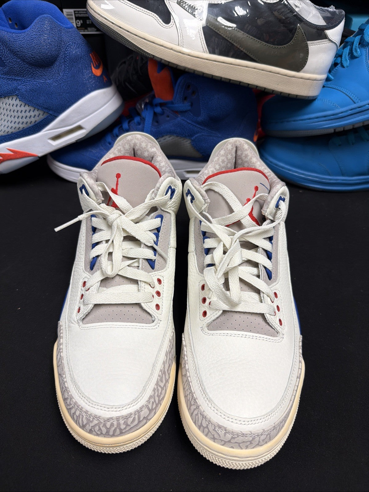 International Flight Size 9.5 - Jordan 3 - product image from the listing.