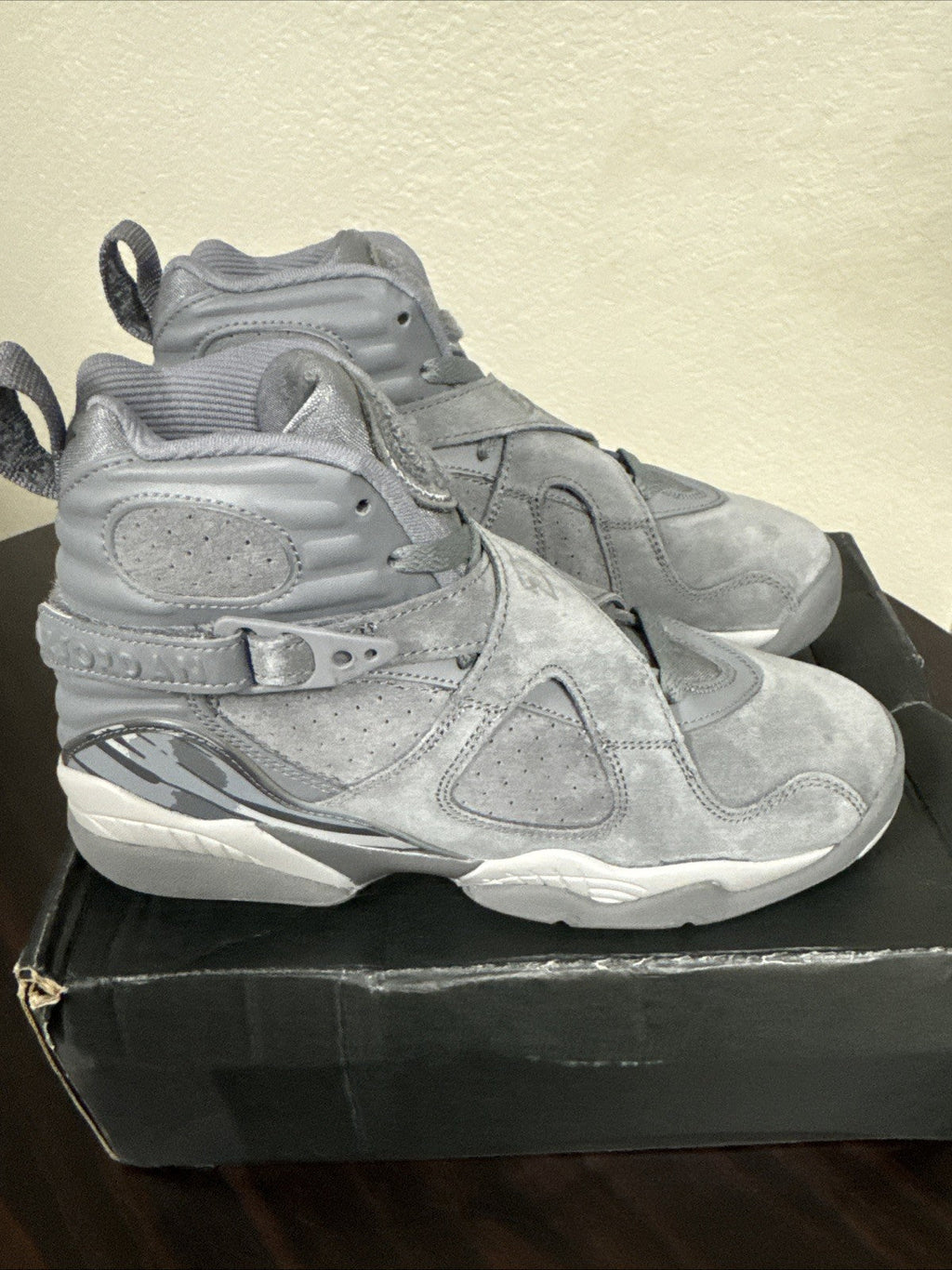 Nike Air Jordan 8 Retro GS Cool Grey - Size 5Y - product image from the listing.