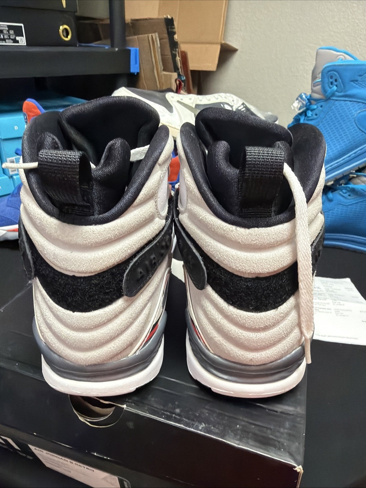 Air Jordan 8 Retro 2013 Bugs Bunny - Size 11 - product image from the listing.