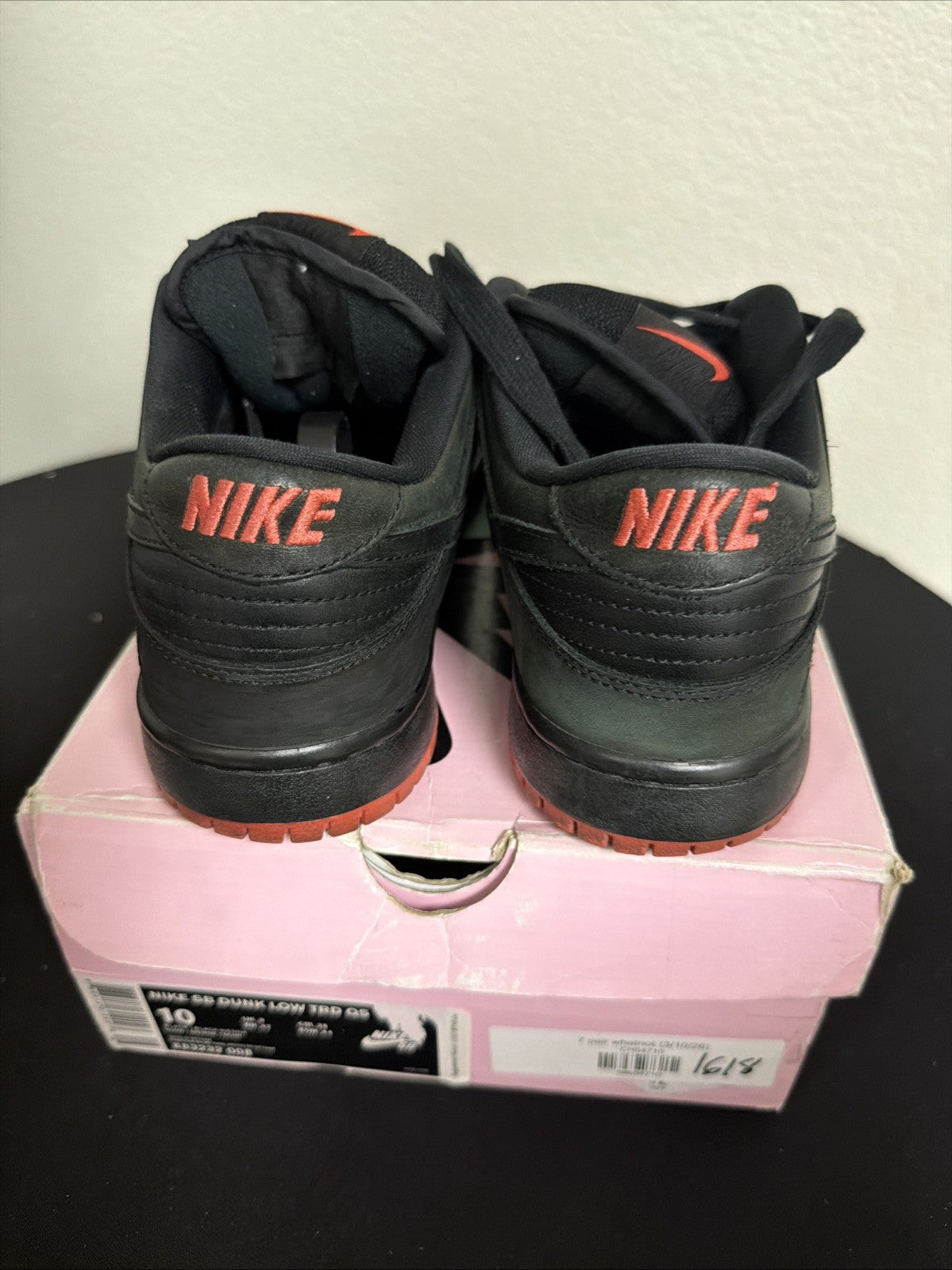 Nike SB Dunk Low TRD QS Staple Pigeon Black Trainers 883232-008 Size 10 Men's - product image from the listing.