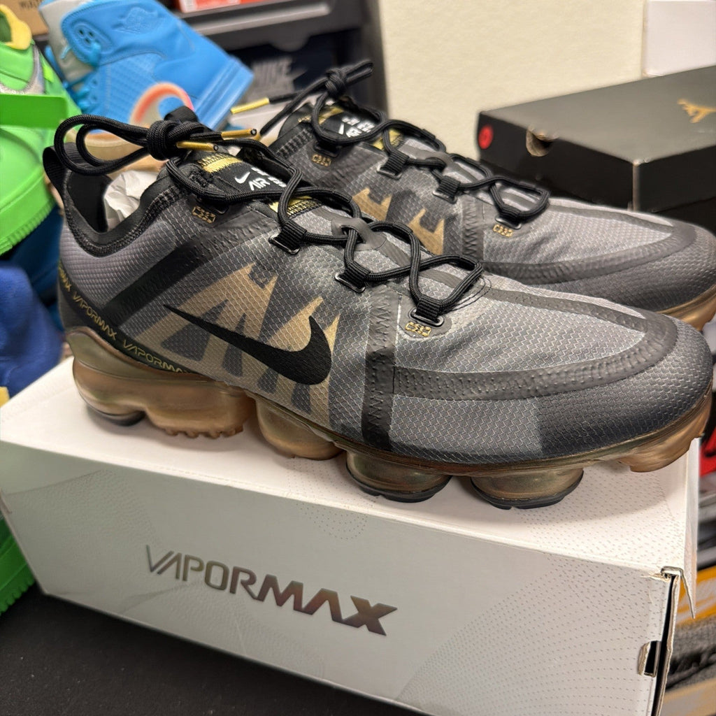 Nike Air VaporMax 2019 Black Metallic Gold AR6631-002 Size 12 US Footwear (285) - product image from the listing.