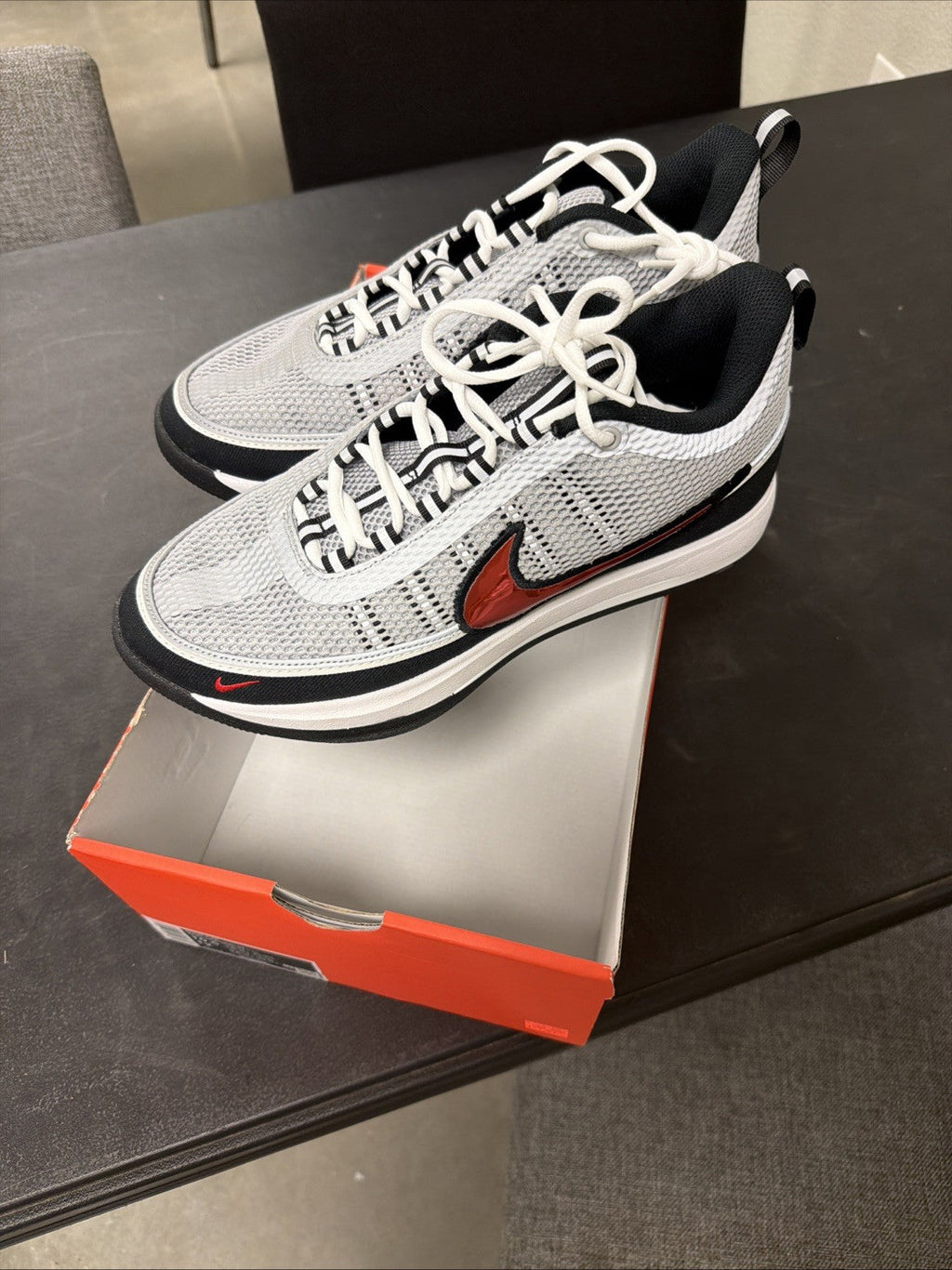 Men's Nike Book 2 SP EP Devin Booker Spiridon Basketball Hoopers Shoes IQ0051-001 - product image from the listing.