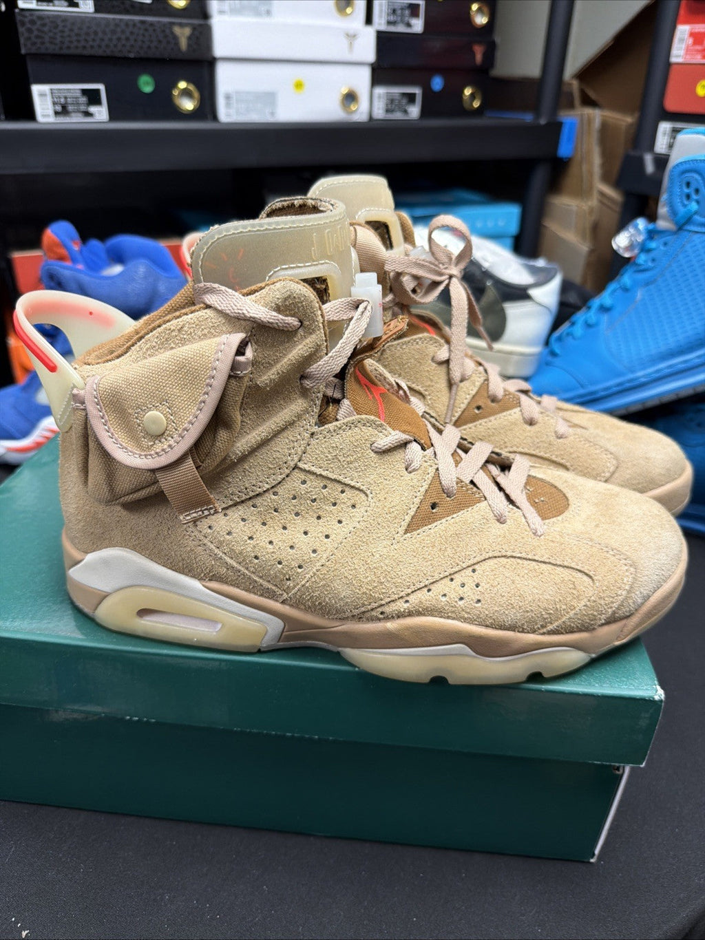 Nike Air Jordan 6 VI Retro Travis Scott "British Khaki" Size 9 US DS DH0690-200 - product image from the listing.